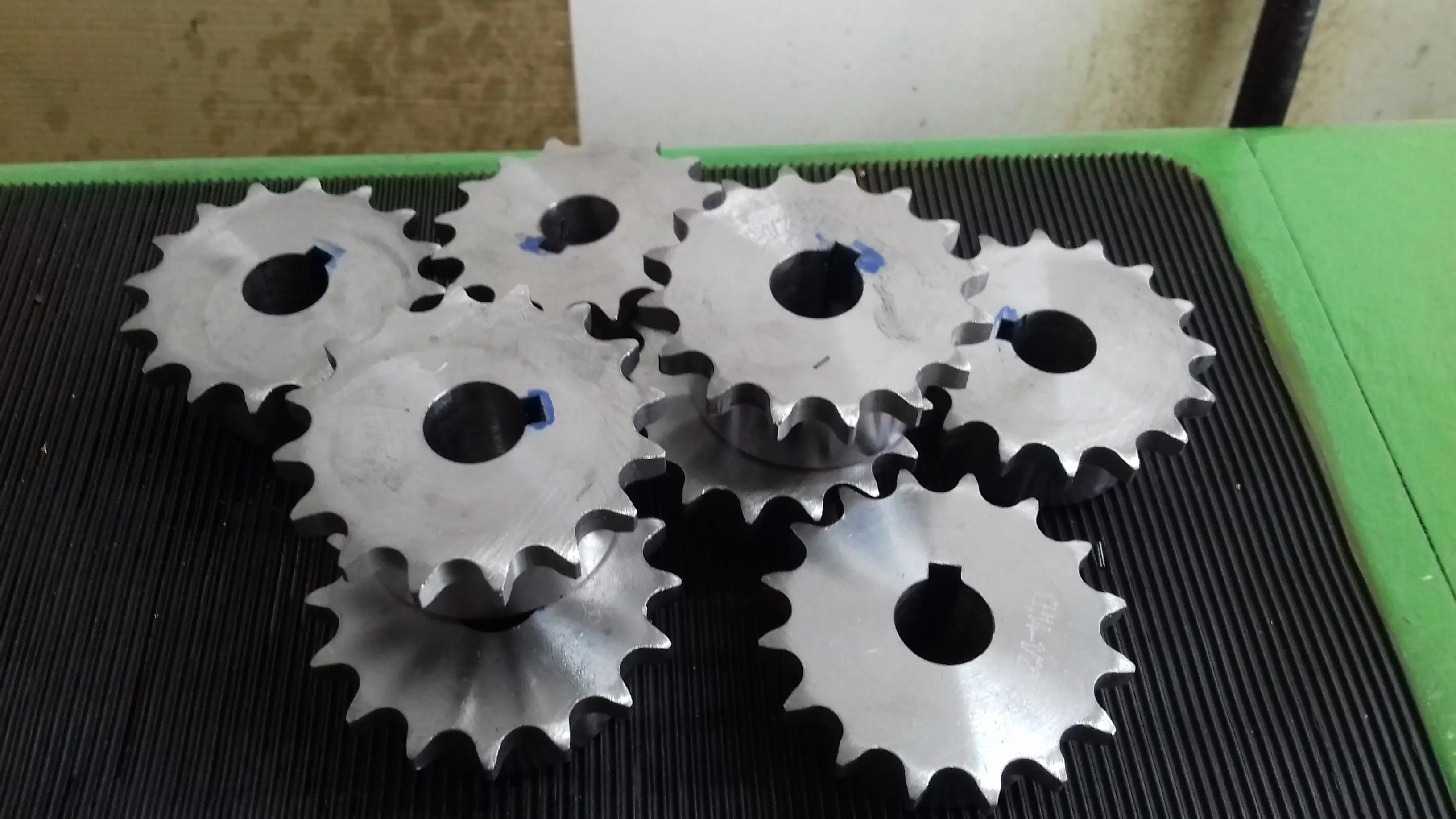 Ocelová řetězová kola pro řetězový převod